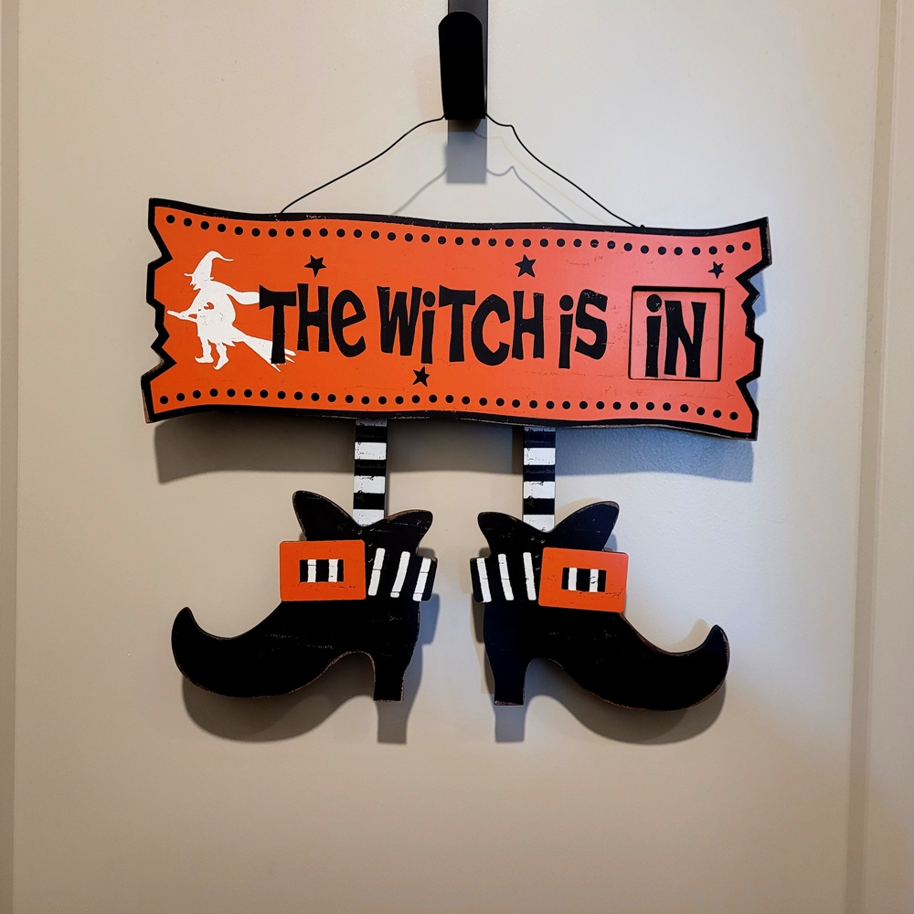 Ashland Halloween Wall Décor - Boo Boulevard Witch Is In/Witch Is Out